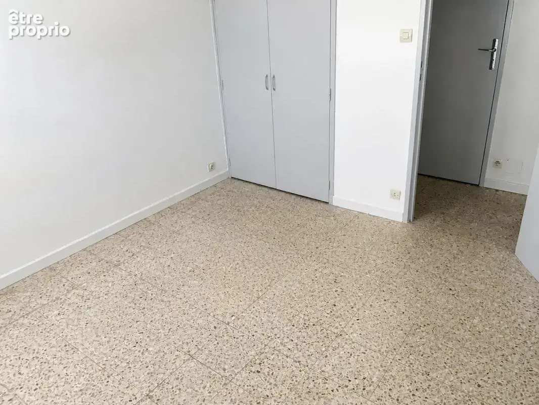 Appartement de 4 pièces de 67 m² à Alès - photo 11