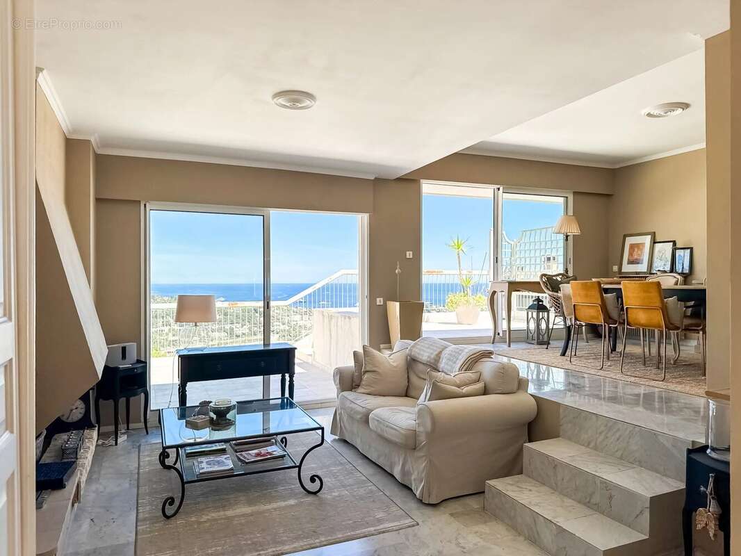 Appartement à VILLEFRANCHE-SUR-MER