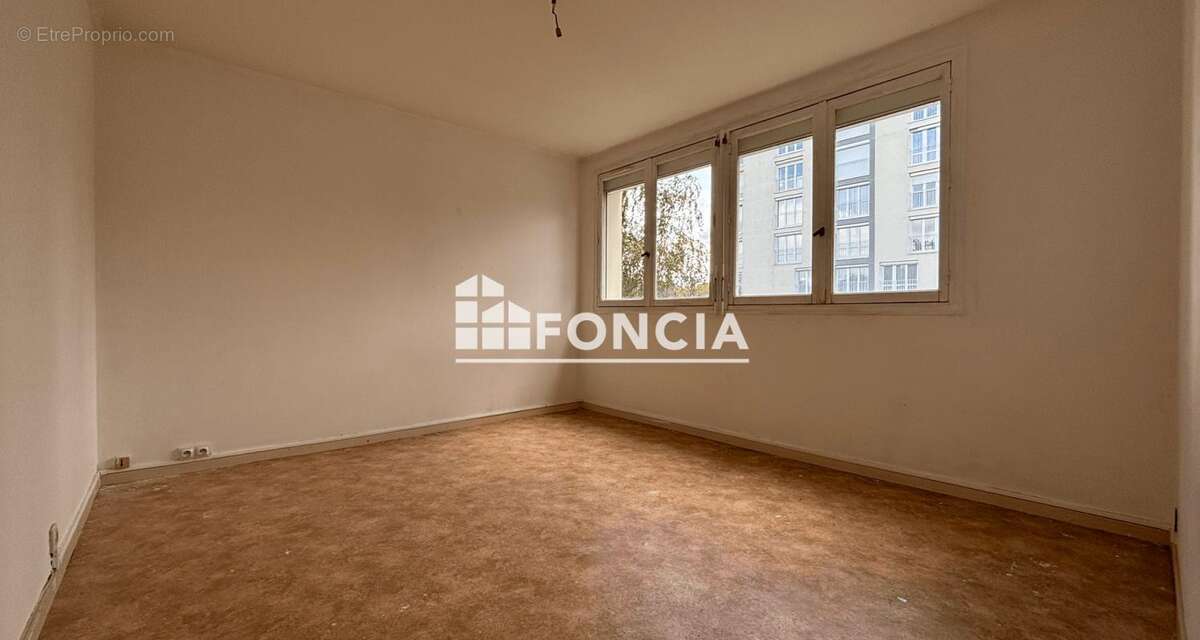 Appartement à LAVAL