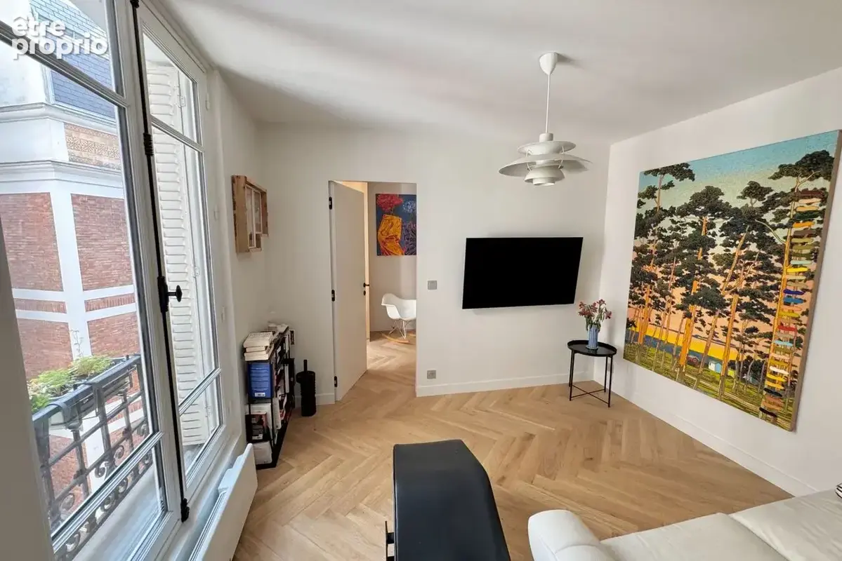 Appartement 65 m² à Paris-8e  - photo 8