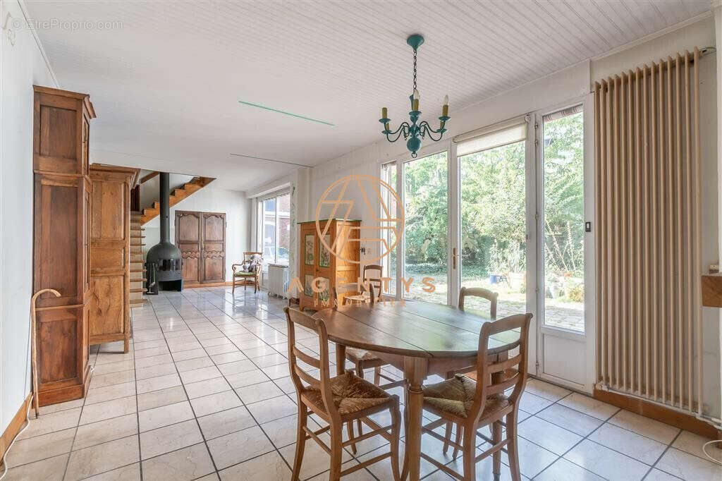 Appartement à NOGENT-SUR-MARNE