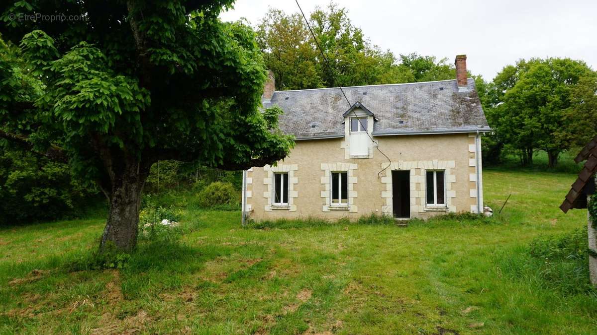 Maison à CHARNIZAY