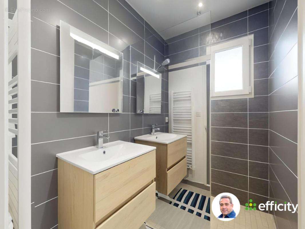 Maison à CHATILLON-SUR-CHALARONNE