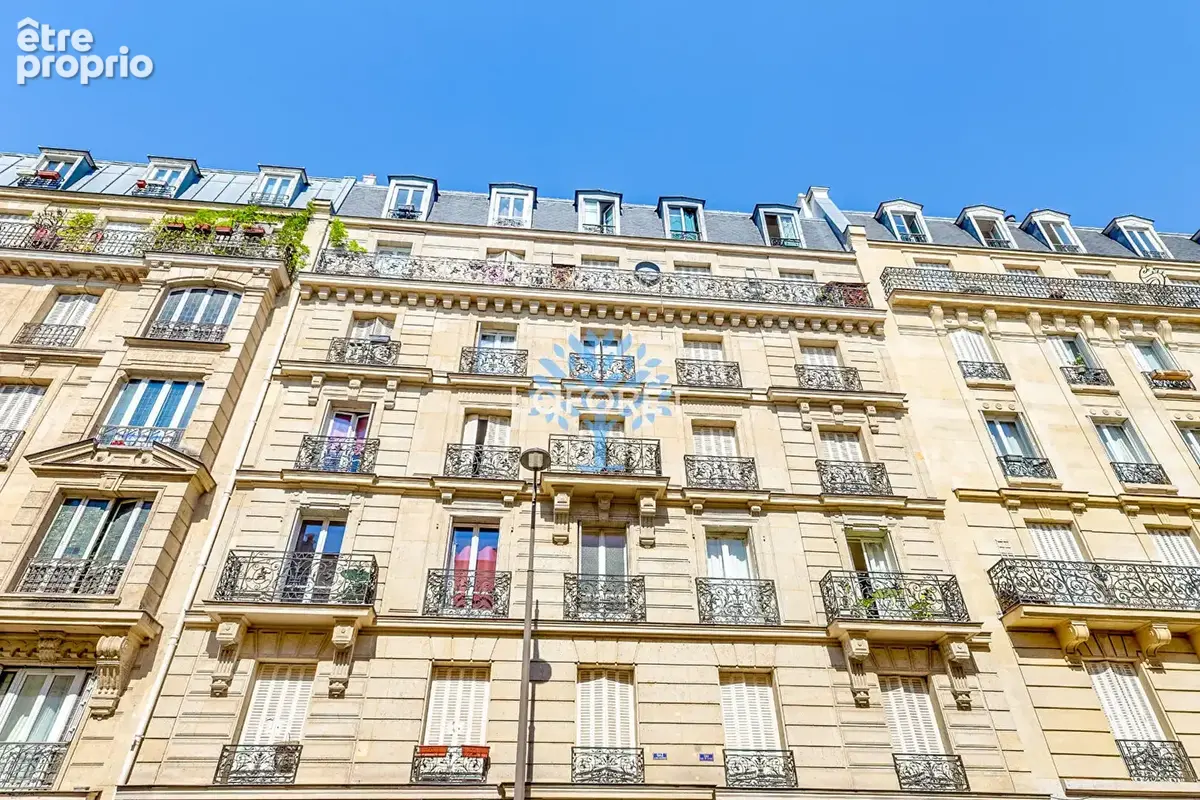 Appartement à PARIS-11E