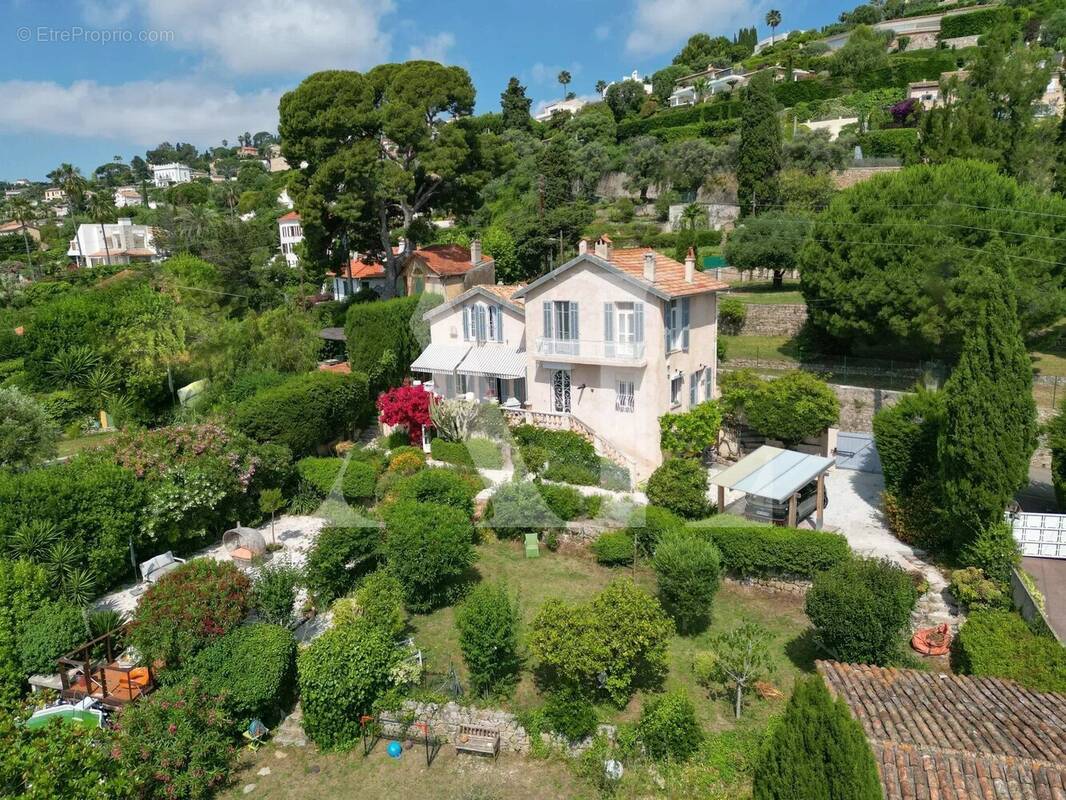 Maison à VALLAURIS