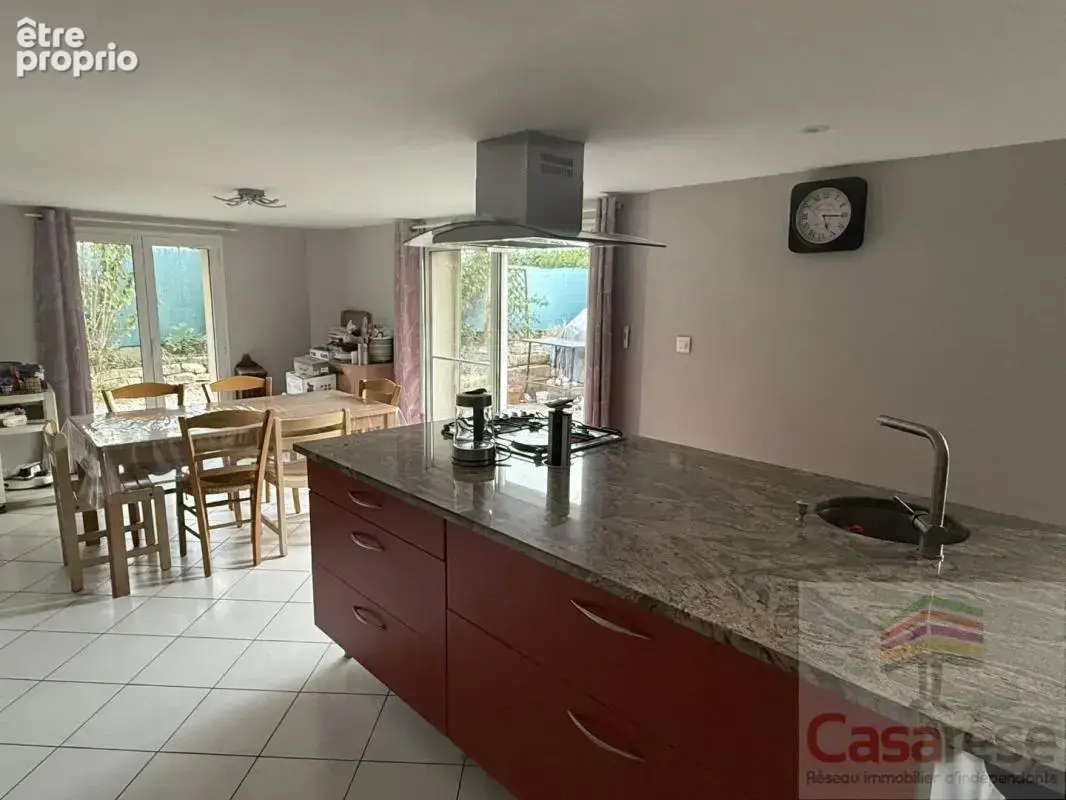 Maison 5 pièces 107 m² à vendre à Chalon-Sur-Saone (71100) - photo 7