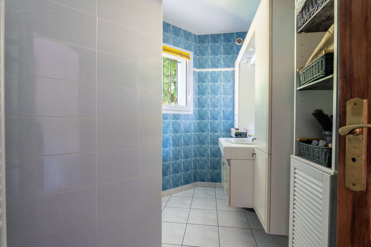Exclusivité à Chambéry : Maison d'architecte de 225,21 m2 - photo 7