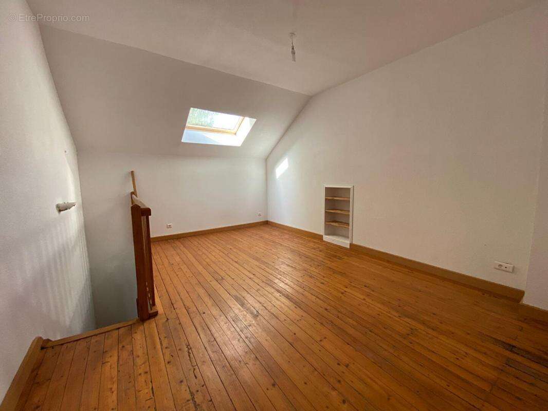 Maison à SAINT-BENIN-D'AZY