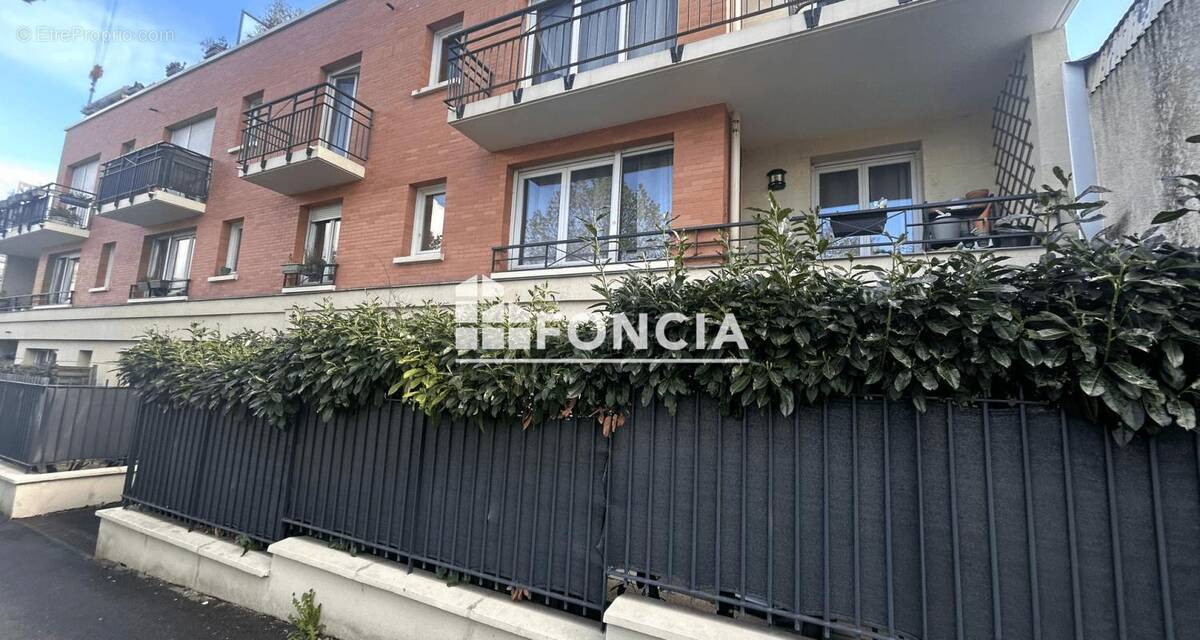 Appartement à ASNIERES-SUR-SEINE
