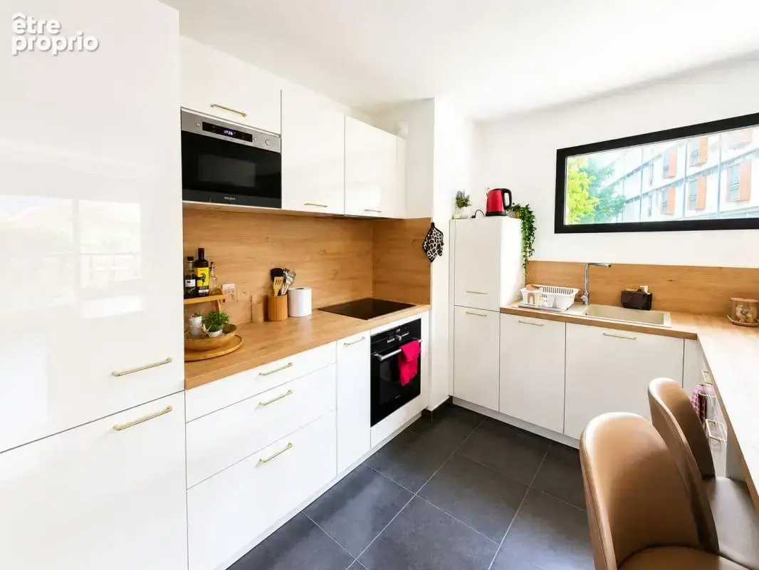  Exclusivité – Superbe 3 pièces avec terrasse sans vis-à-vis, box fermé et prestations haut de gamme – Antigone / Montpellier  - photo 2