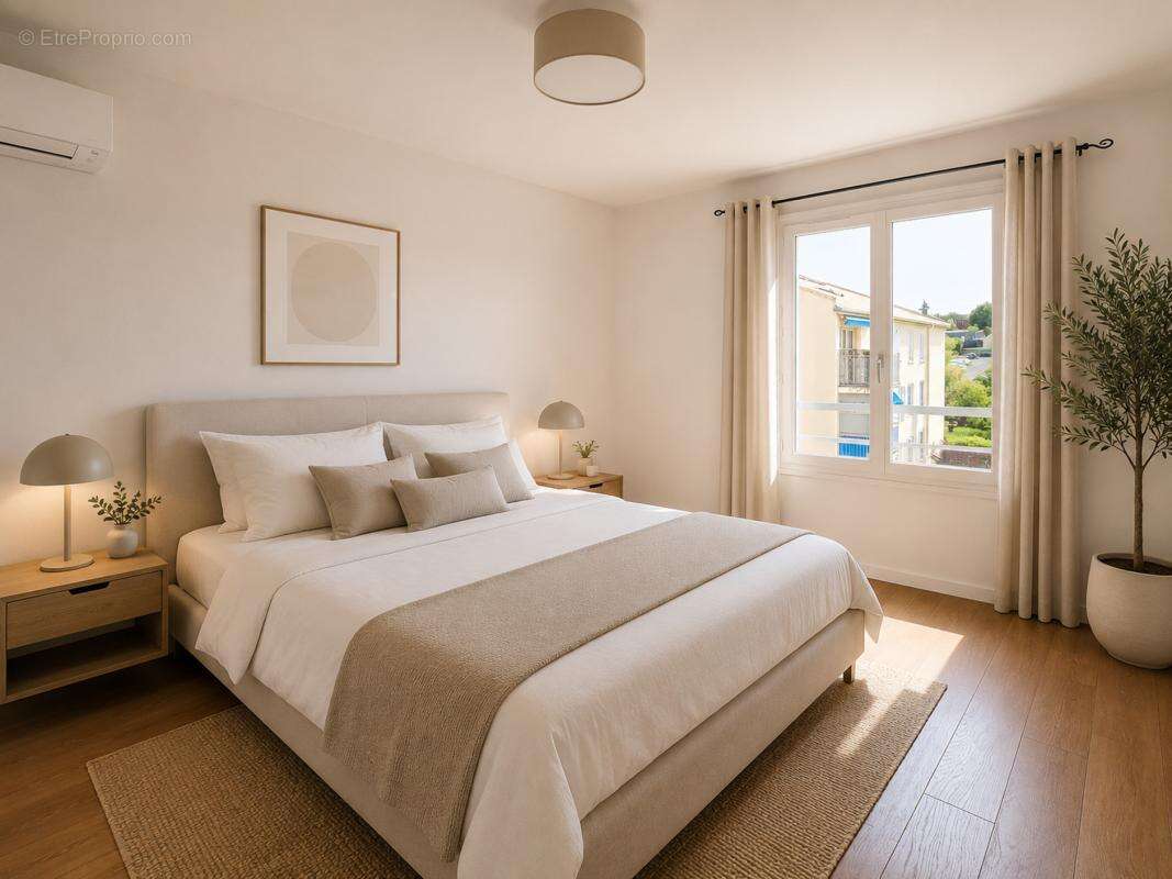 Appartement à VALLAURIS