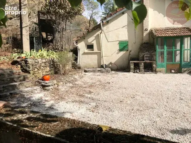 Maison à Rénover - Proche Rivière et Commodités - photo 10
