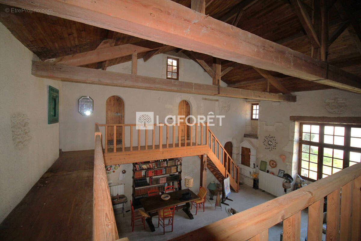 Maison à GOUT-ROSSIGNOL