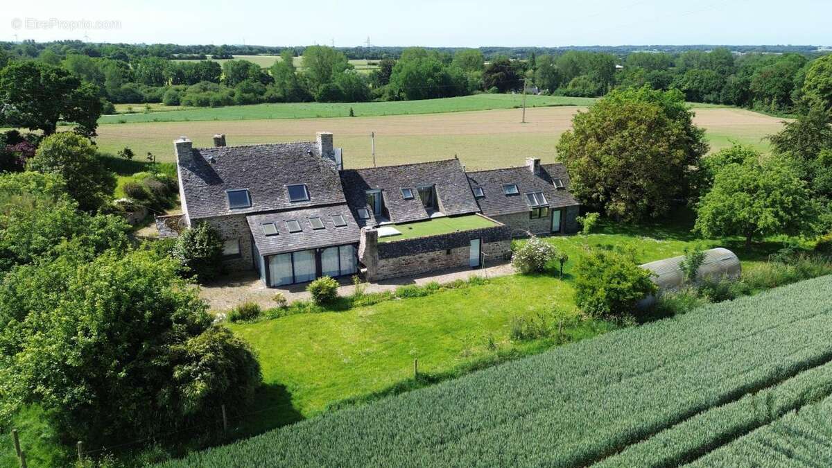Maison à LANMEUR