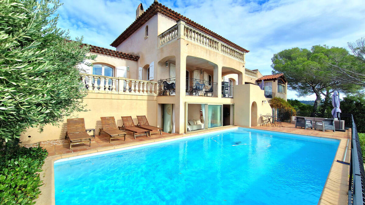 Maison à SAINT-RAPHAEL