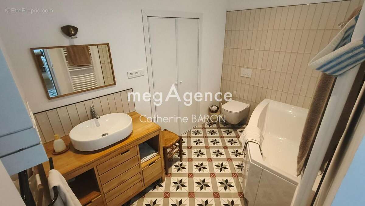 Appartement à SAINTES