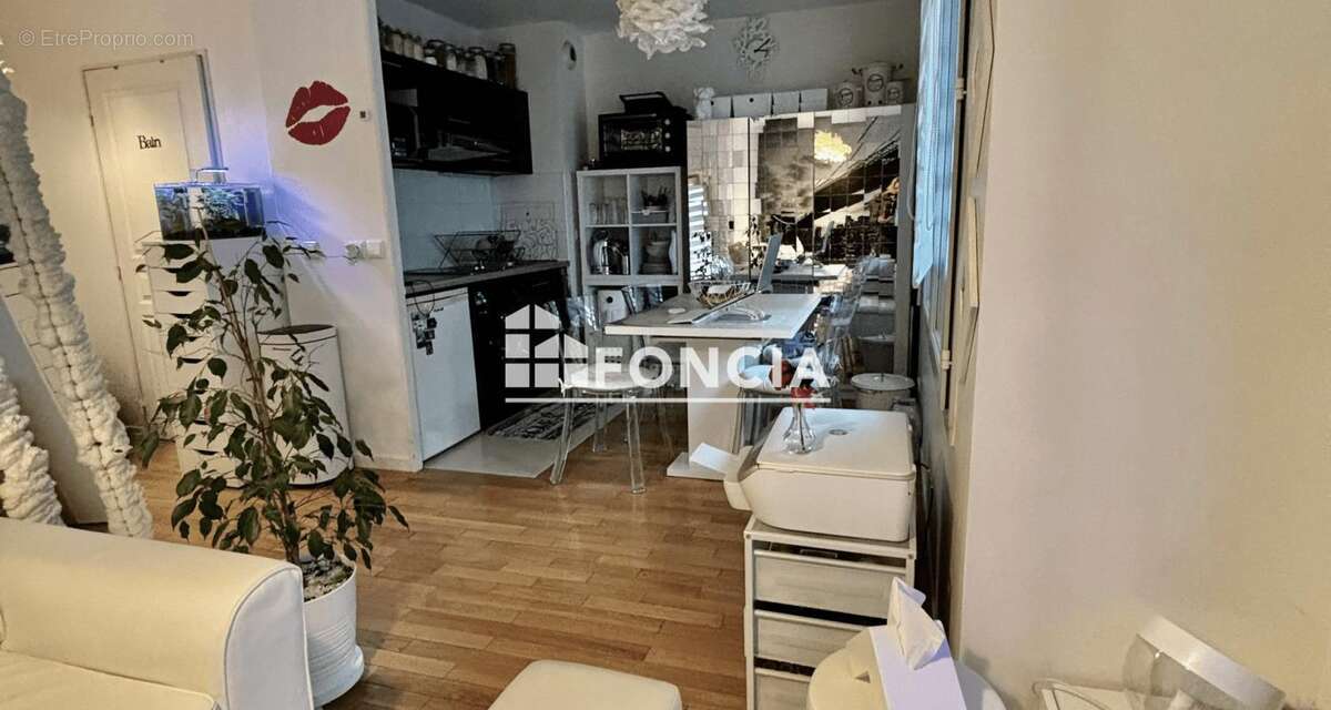 Appartement à CHENNEVIERES-SUR-MARNE