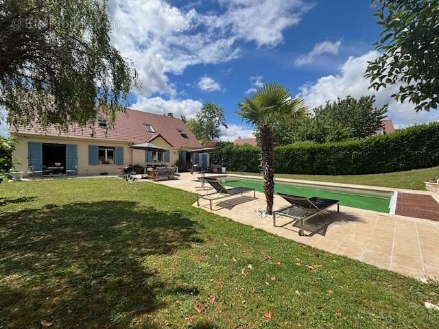 Maison à ETIOLLES