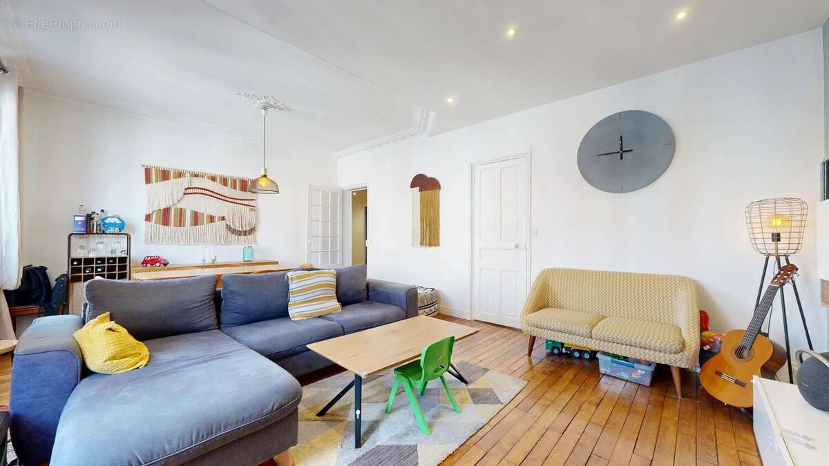 Appartement à LE RAINCY