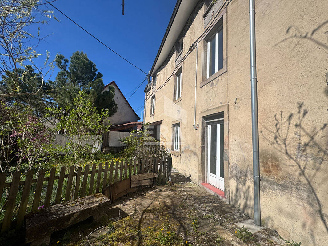 Appartement à HERICOURT