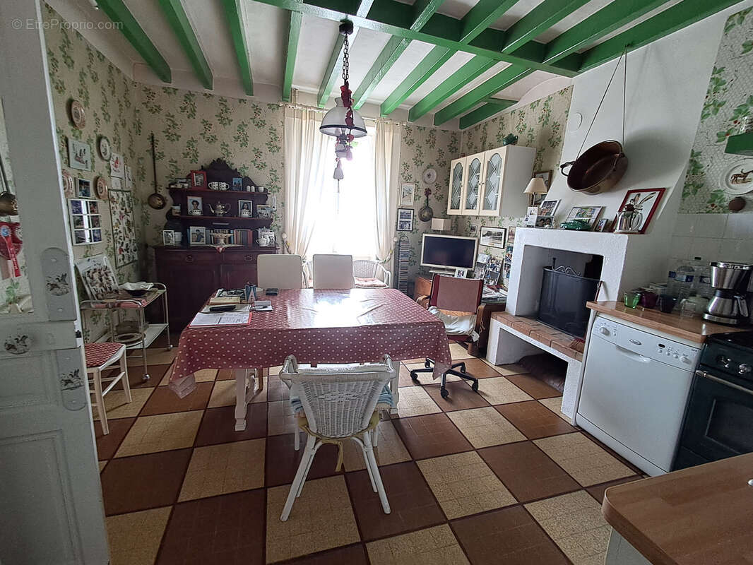 Maison à CHATEAU-GONTIER