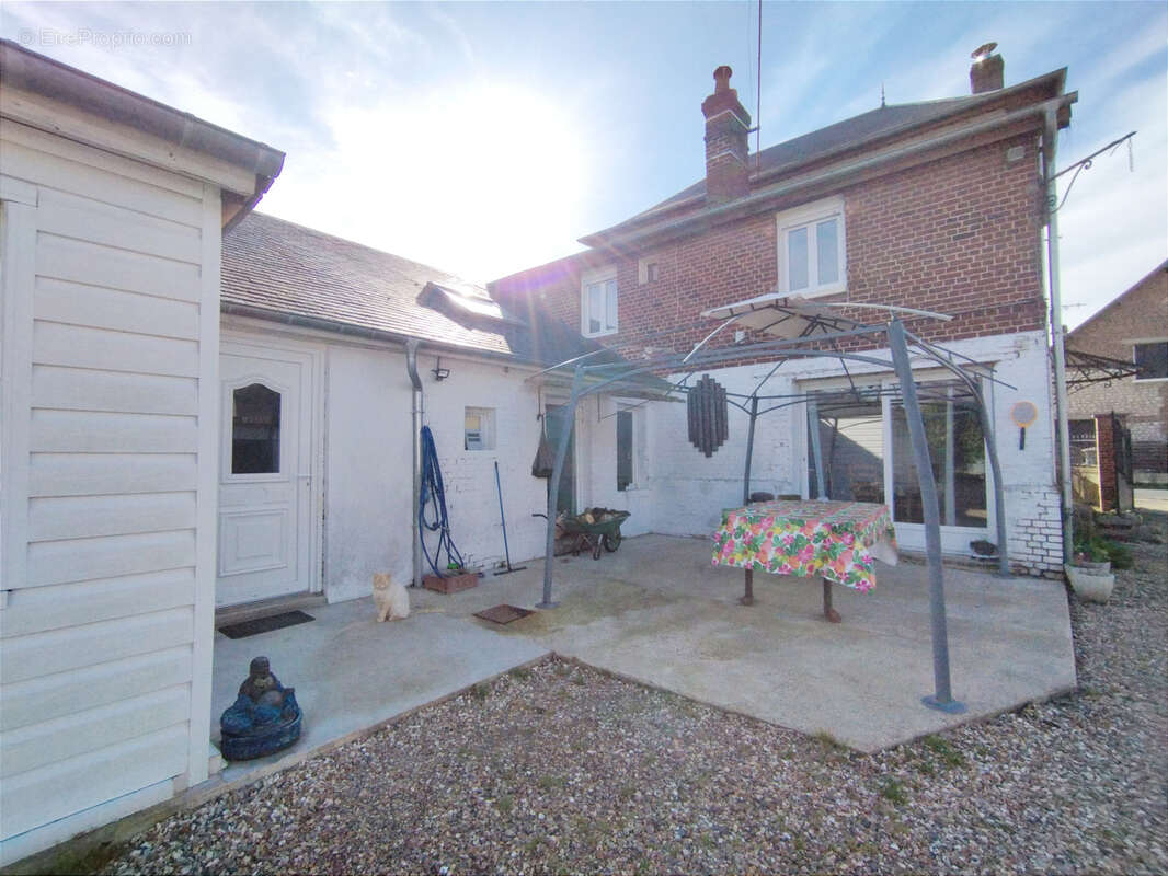 Maison à PONT-SAINT-PIERRE