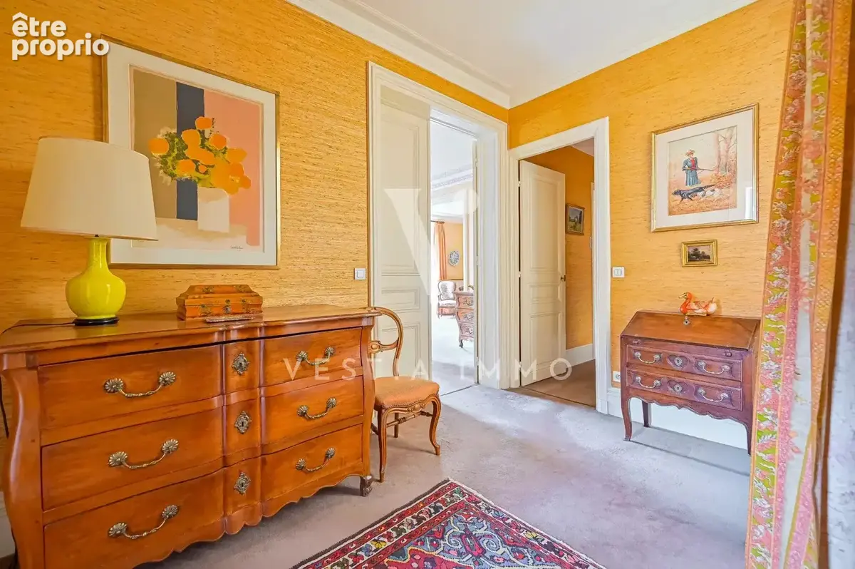 Plaine-Monceau – Appartement familial de caractère – 116 m² – Étage élevé –chambre de service en sus - photo 7