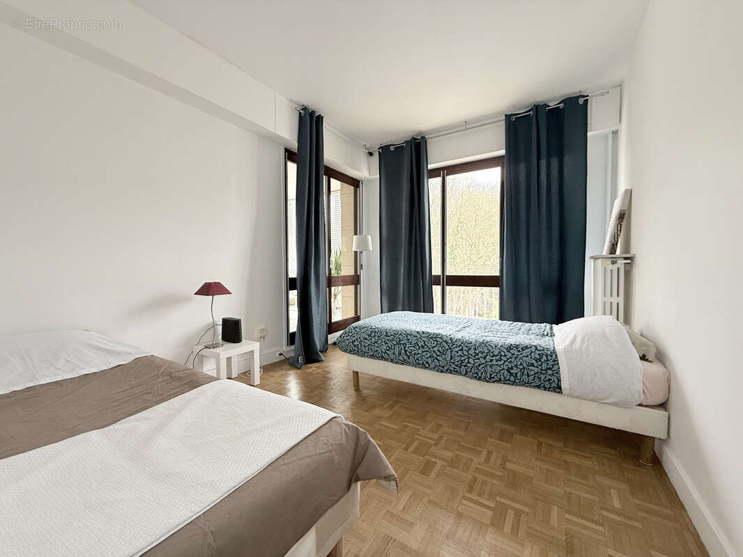 Appartement à LA CELLE-SAINT-CLOUD