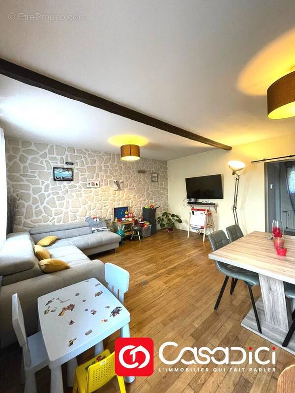 Maison à SAINT-LEGER-DES-VIGNES