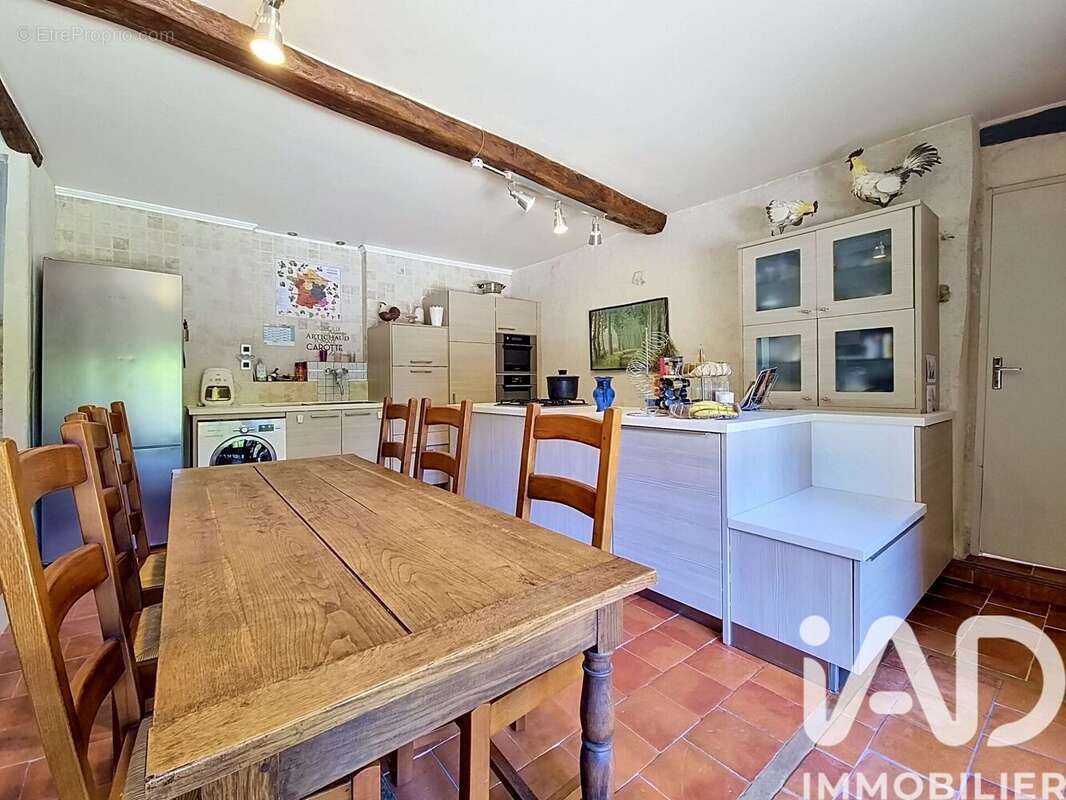 Photo 8 - Maison à LUYNES