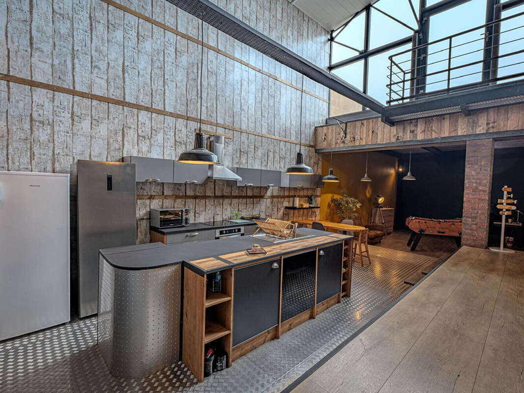 Appartement à MONTCEAU-LES-MINES