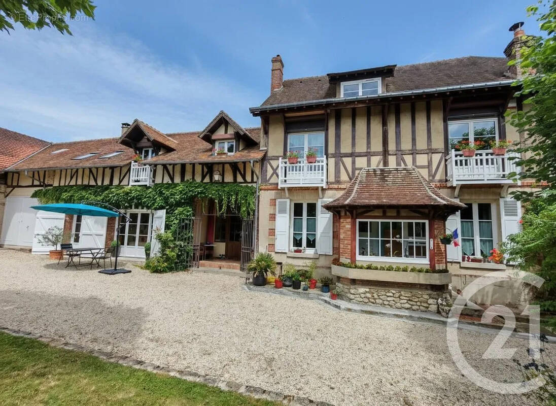 Maison à CHAUMONT-EN-VEXIN