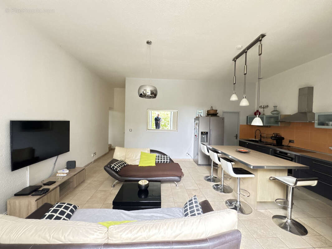 Appartement à VARCES-ALLIERES-ET-RISSET