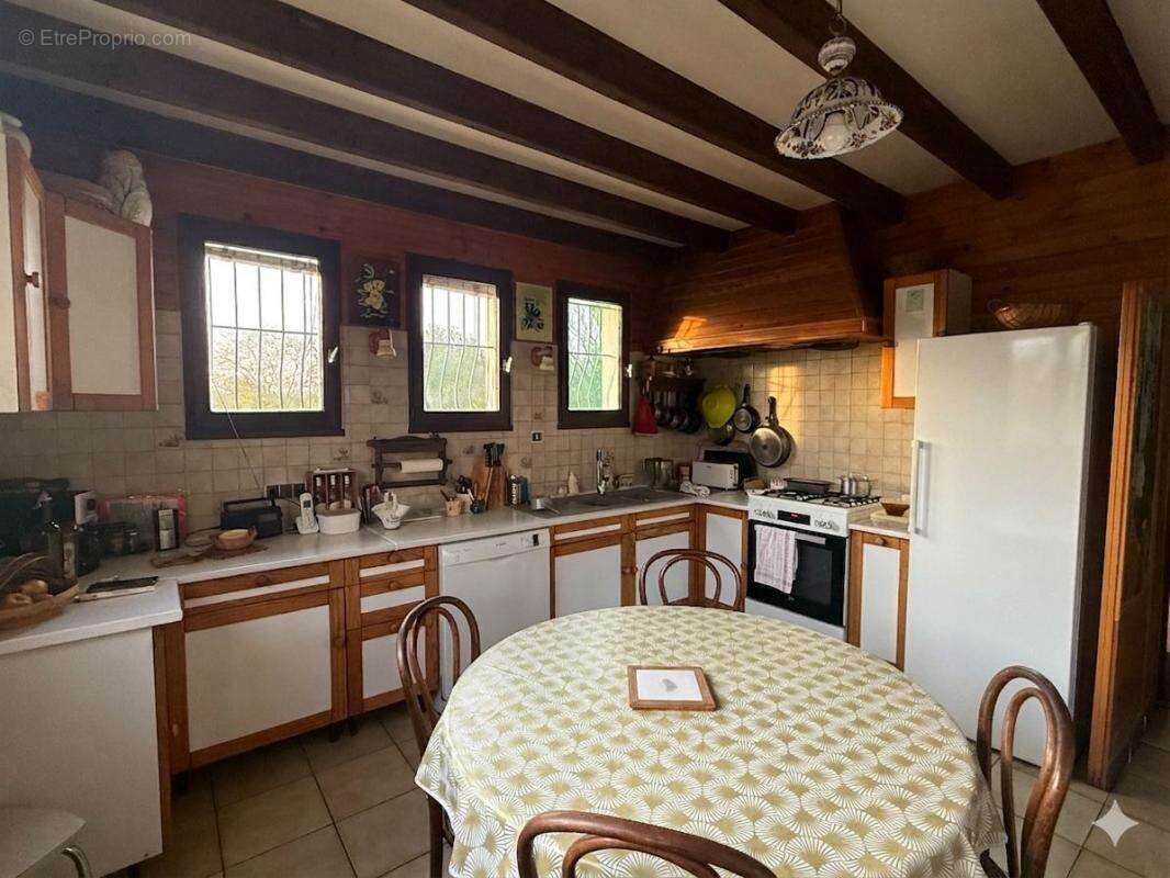 Maison à DONZAC