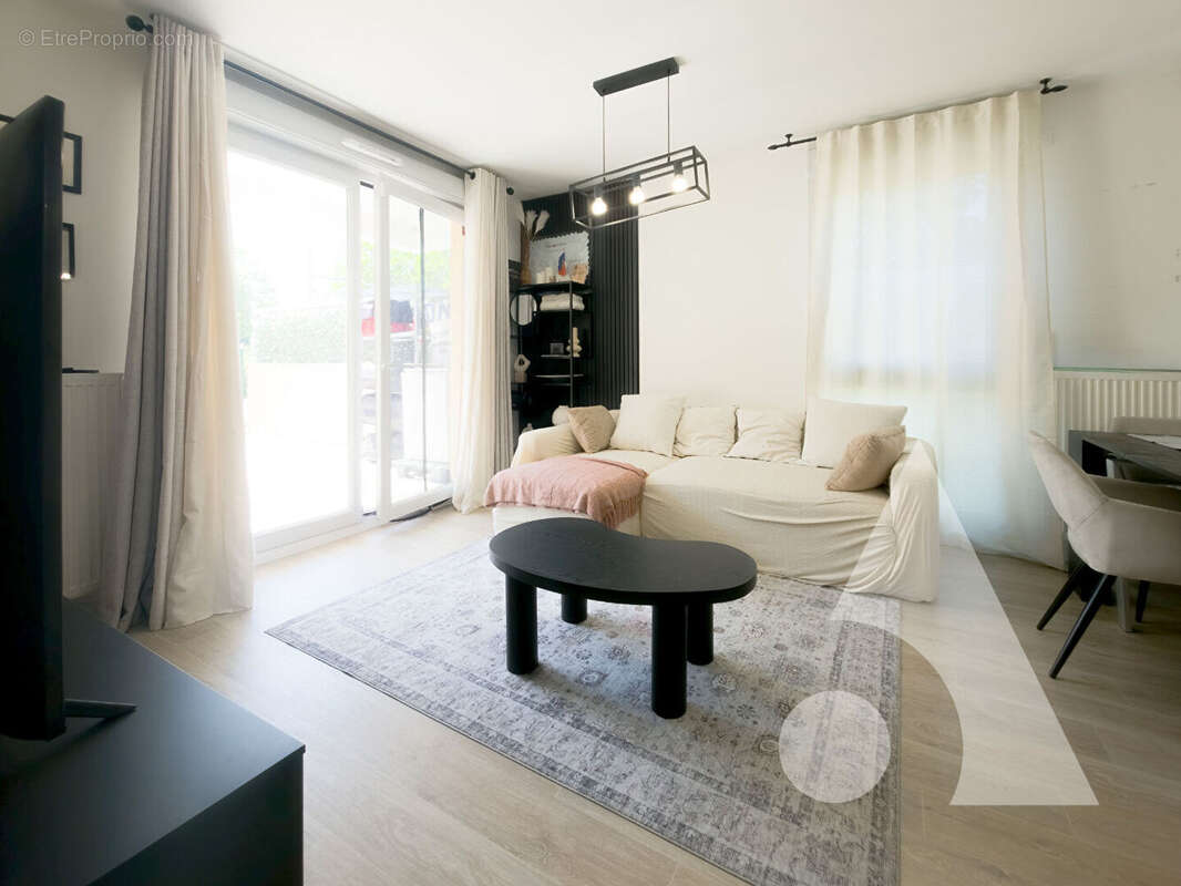 Appartement à BONNEUIL-SUR-MARNE