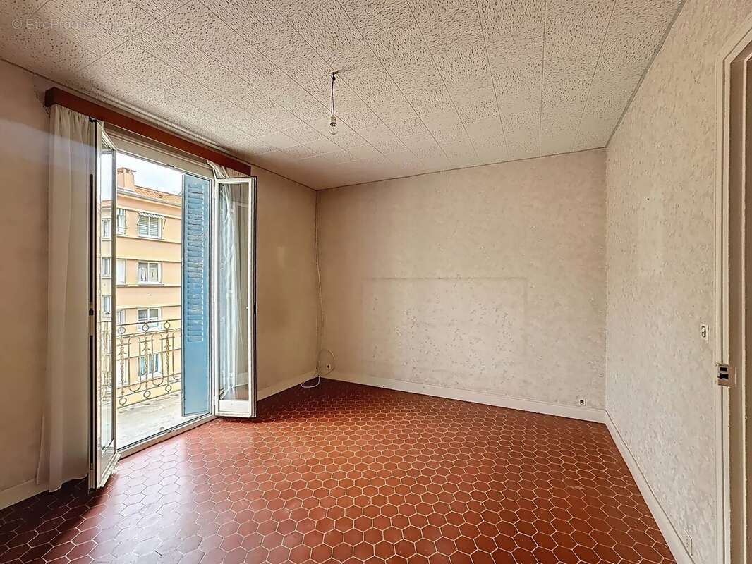 Appartement à BEAUSOLEIL