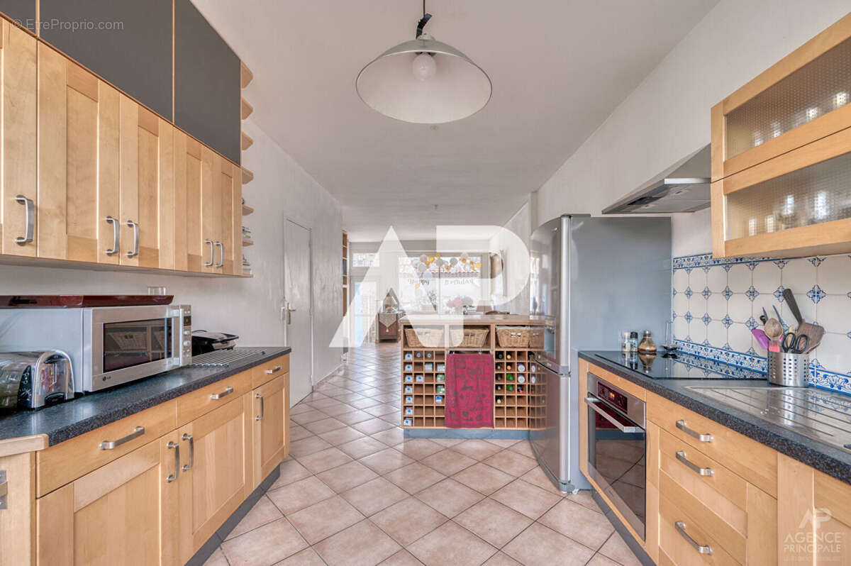 Maison à RUEIL-MALMAISON