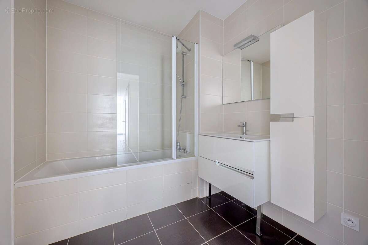 Annecy - Appartement - T3 - Balcon - Abrite - Tres - Bon - Etat - General - photo 7