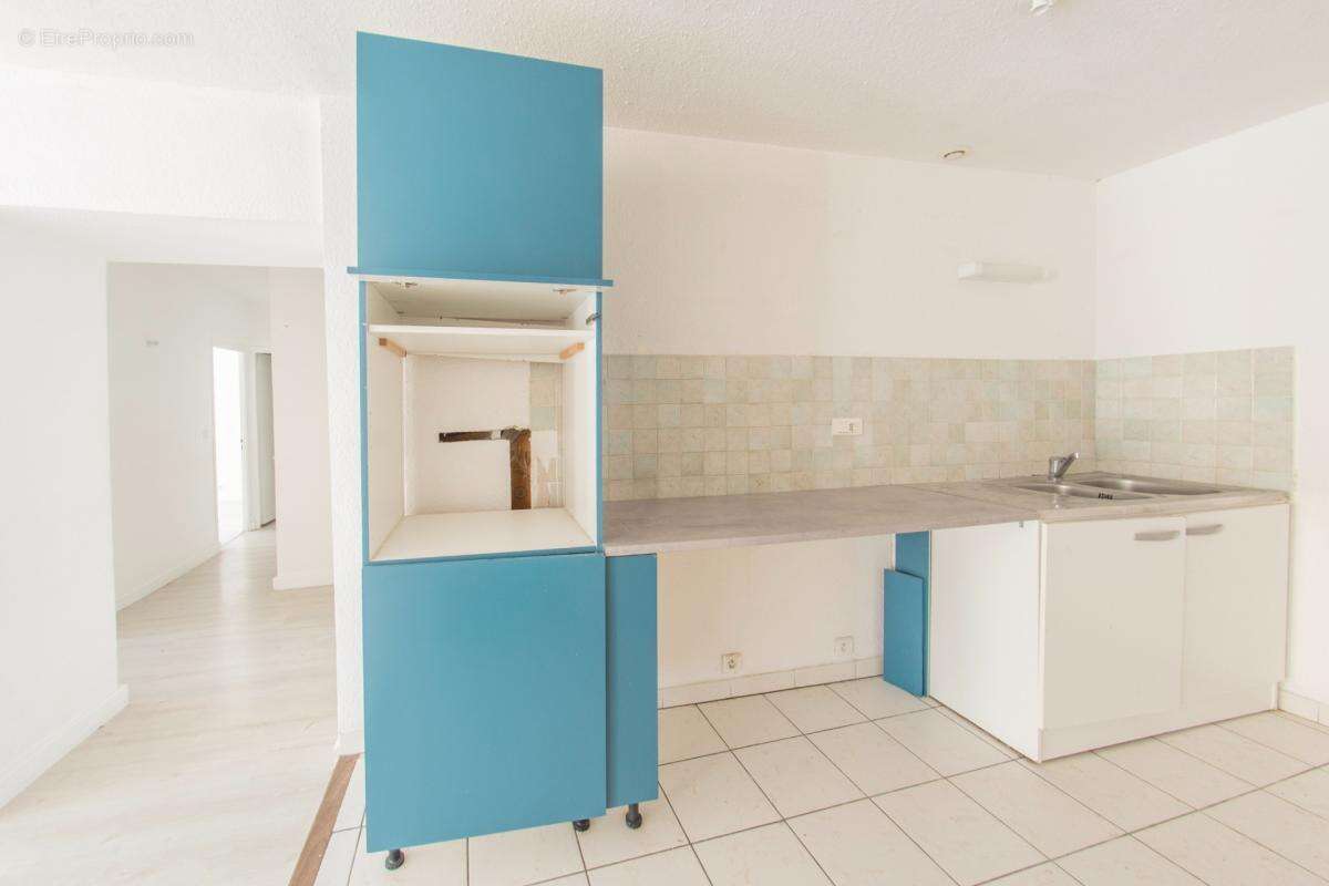 Clermont-l’hérault (34800) – appartement 4 pièces – 3 chambres – séjour 30m² – exposition sud-est – dpe b - photo 5