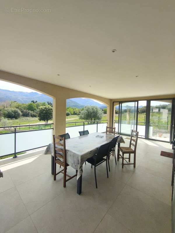 Maison à SPELONCATO