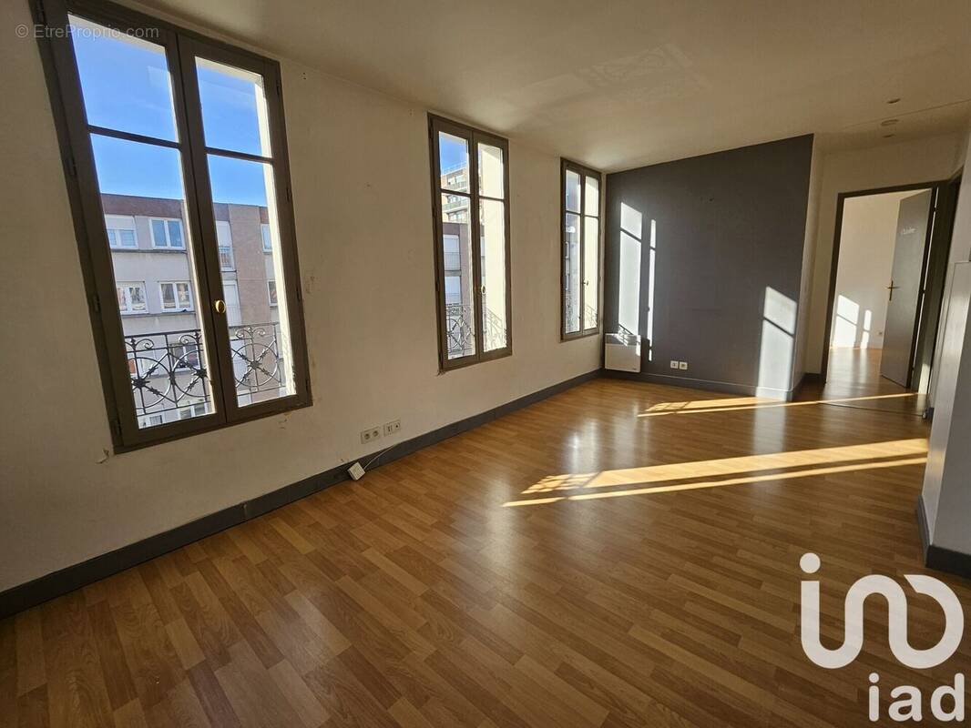 Photo 1 - Appartement à SAINT-OUEN