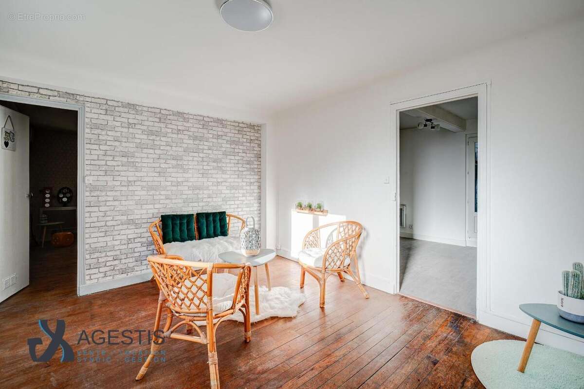   - Appartement à TOULOUSE