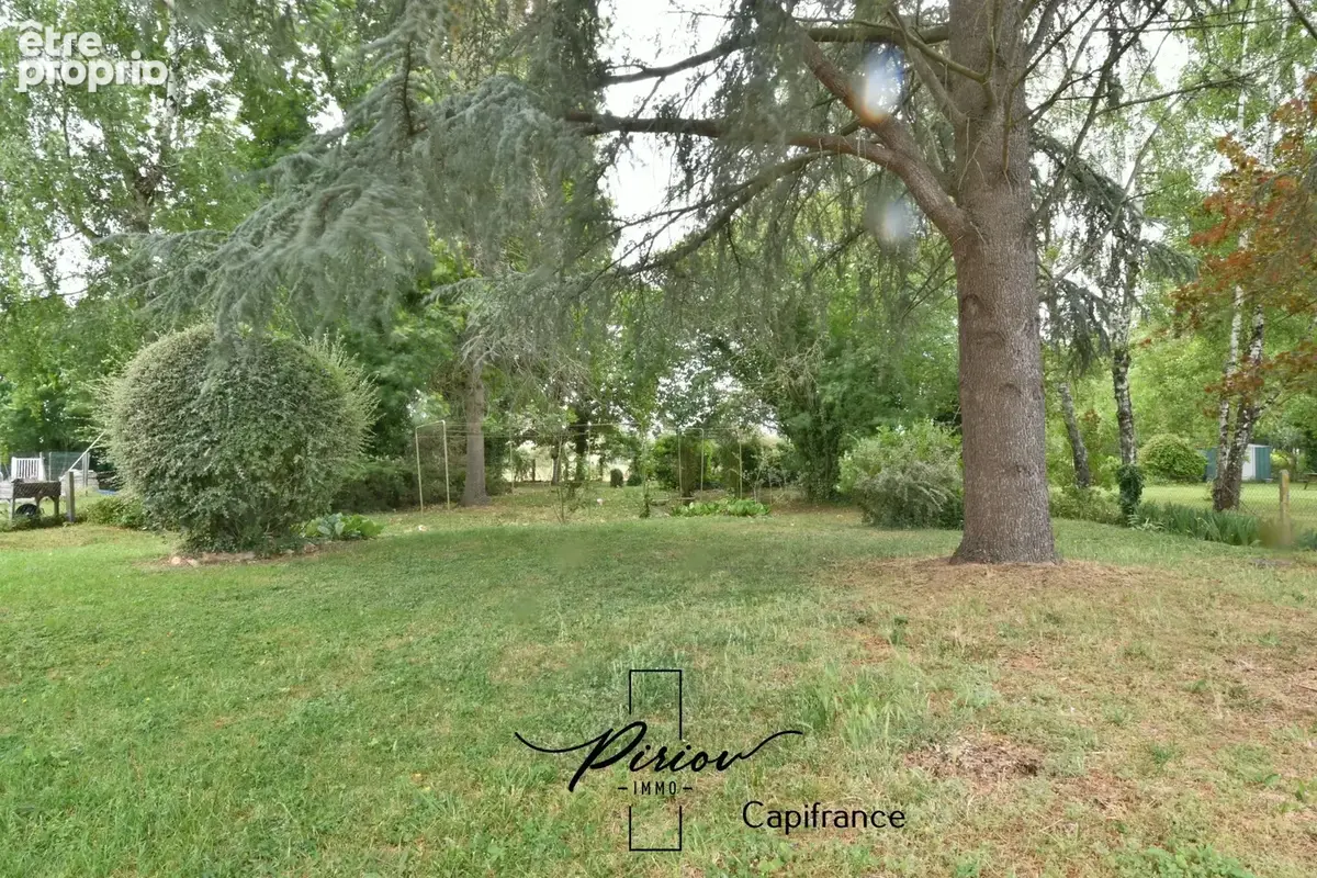 Maison familiale au coeur de Doué la Fontaine - Potentiel de 6 chambres - photo 25