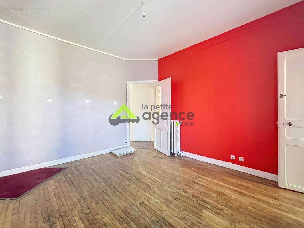 Appartement à GUERET