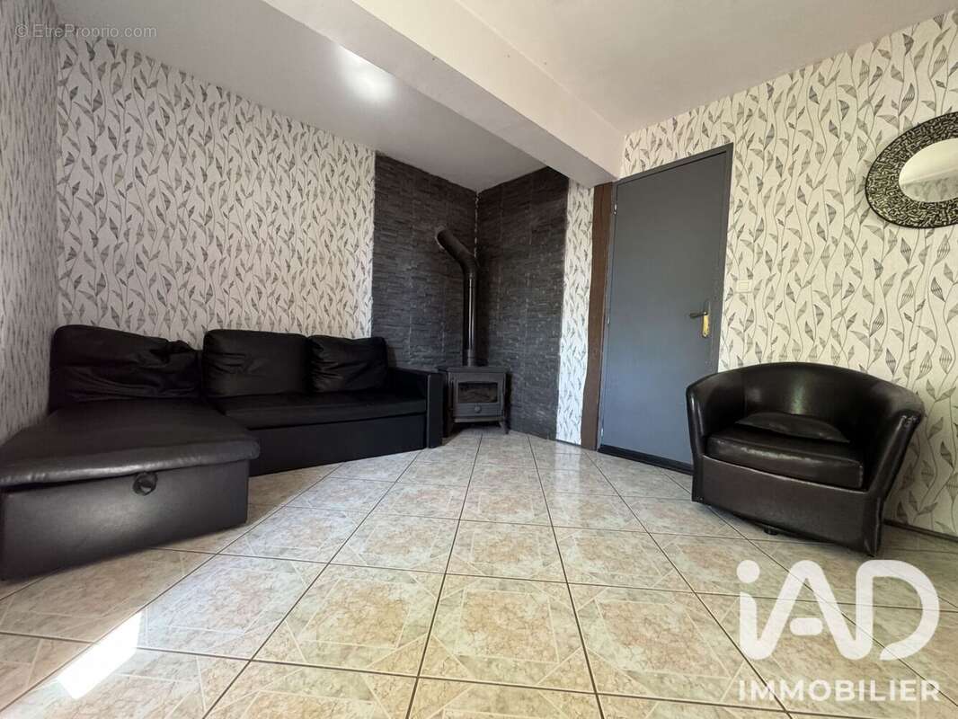 Maison 93 m² à Cloyes-Sur-Le-Loir  - photo 3