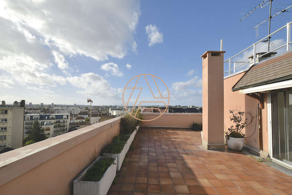 Appartement à SAINT-MAUR-DES-FOSSES