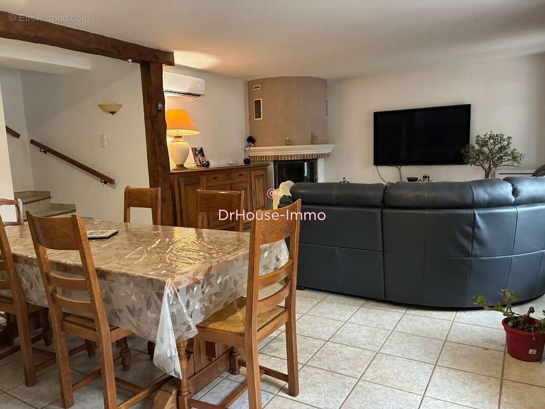 Maison à PORTES-LES-VALENCE