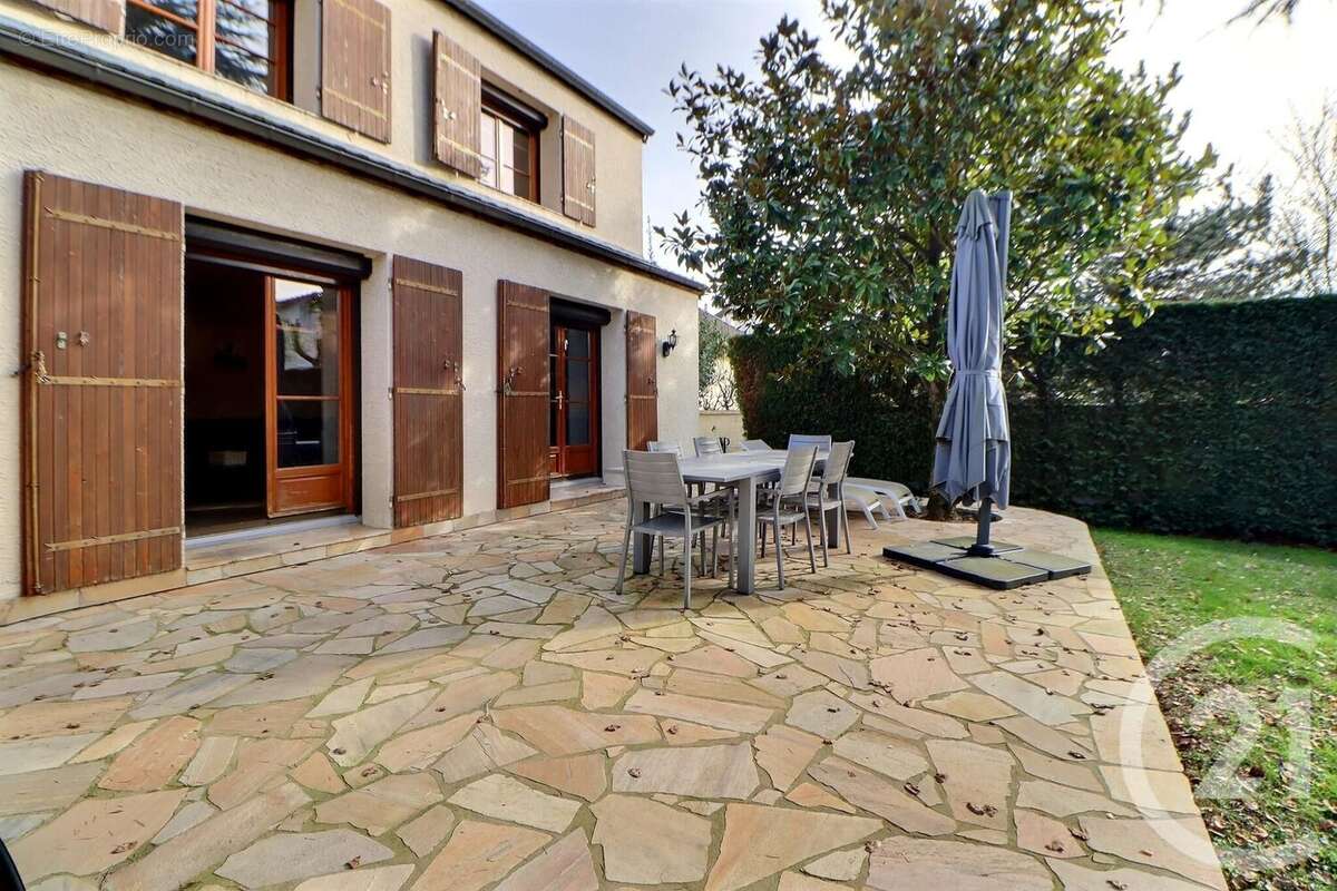 Maison à AULNAY-SOUS-BOIS