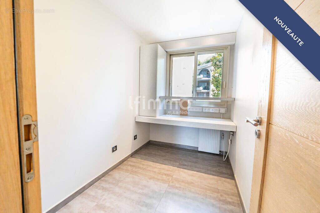 Juan-les-Pins, vue mer, 4 pièces d'exception, terrasse, parking - photo 19