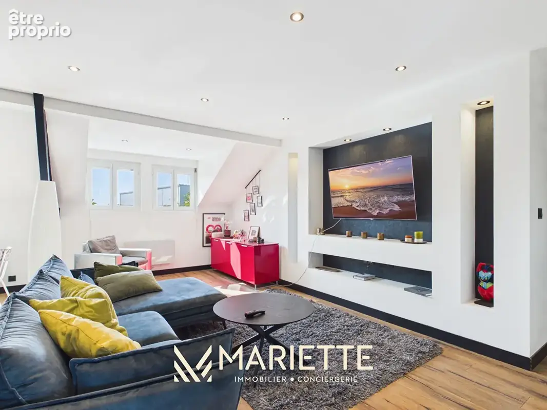 "RIDGE", Lorient coeur de ville appartement de 83 m2 au dernier étage d'un immeuble de caractère - photo 2